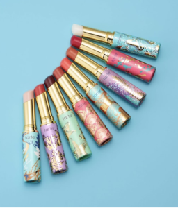 On The Go Makeup - tarte lip rescue