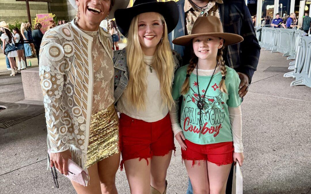 10 Concert Outfit Ideas: Rock the Stage in Style!
